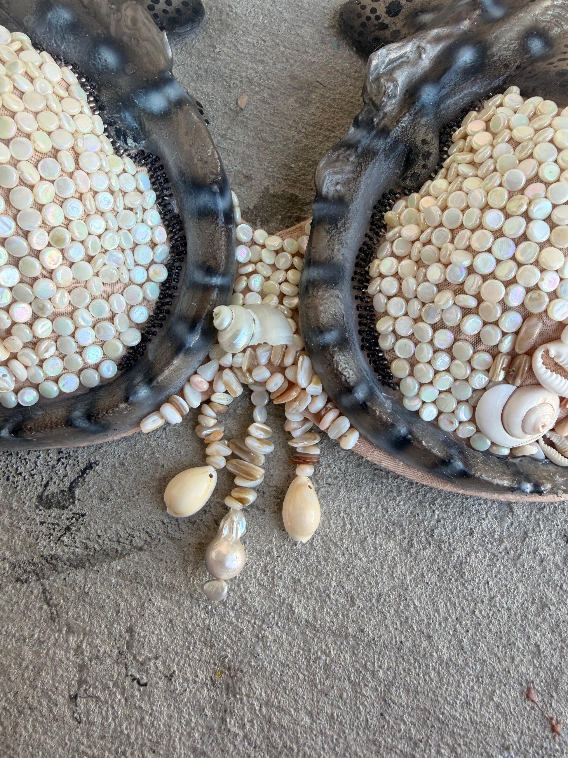Shark top w/shells Pre-made C Cup