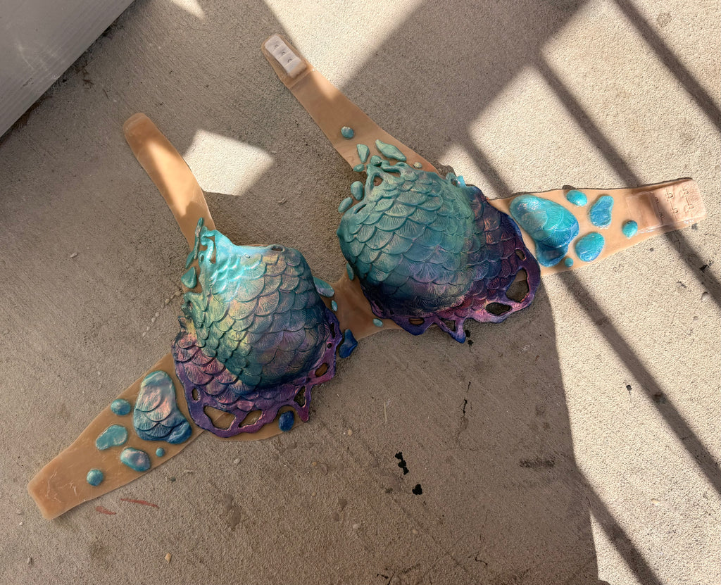 Custom Mako Scale Top Slots - B-D cup