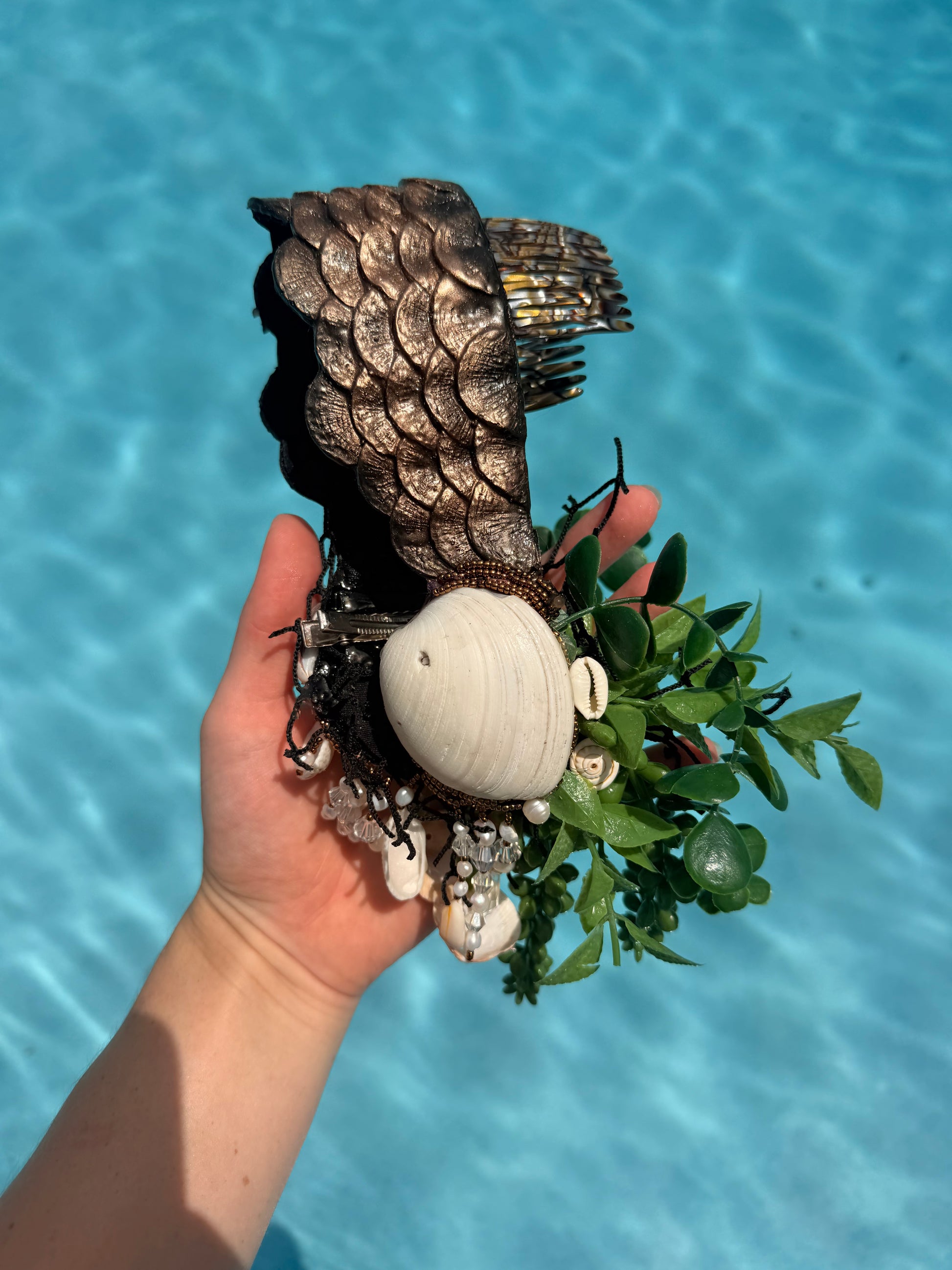 Clam Shell Bronze Scale band Headress