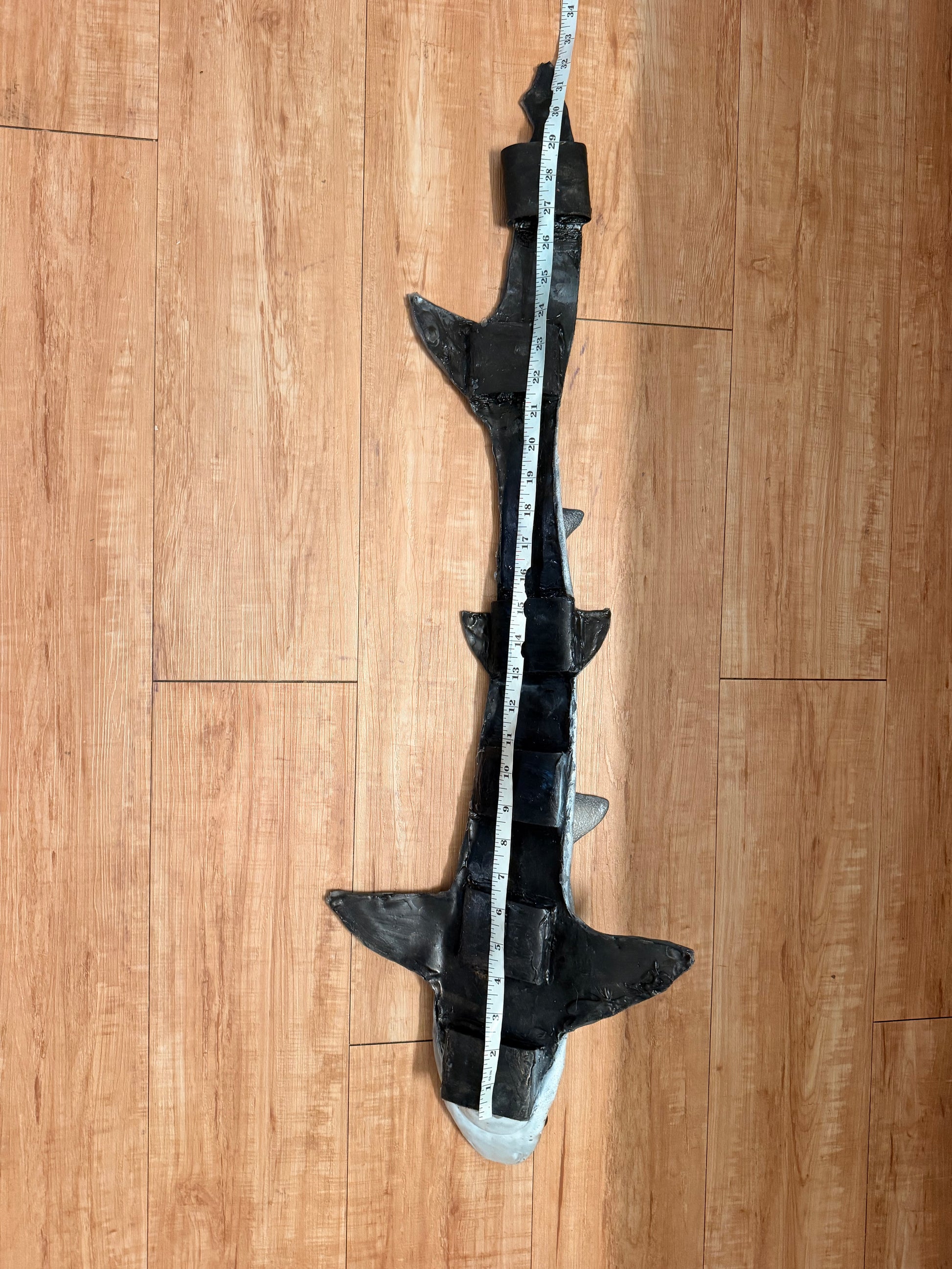 Great white coloration/Black tip Body shape shark weight belt 3.5lbs of added weight