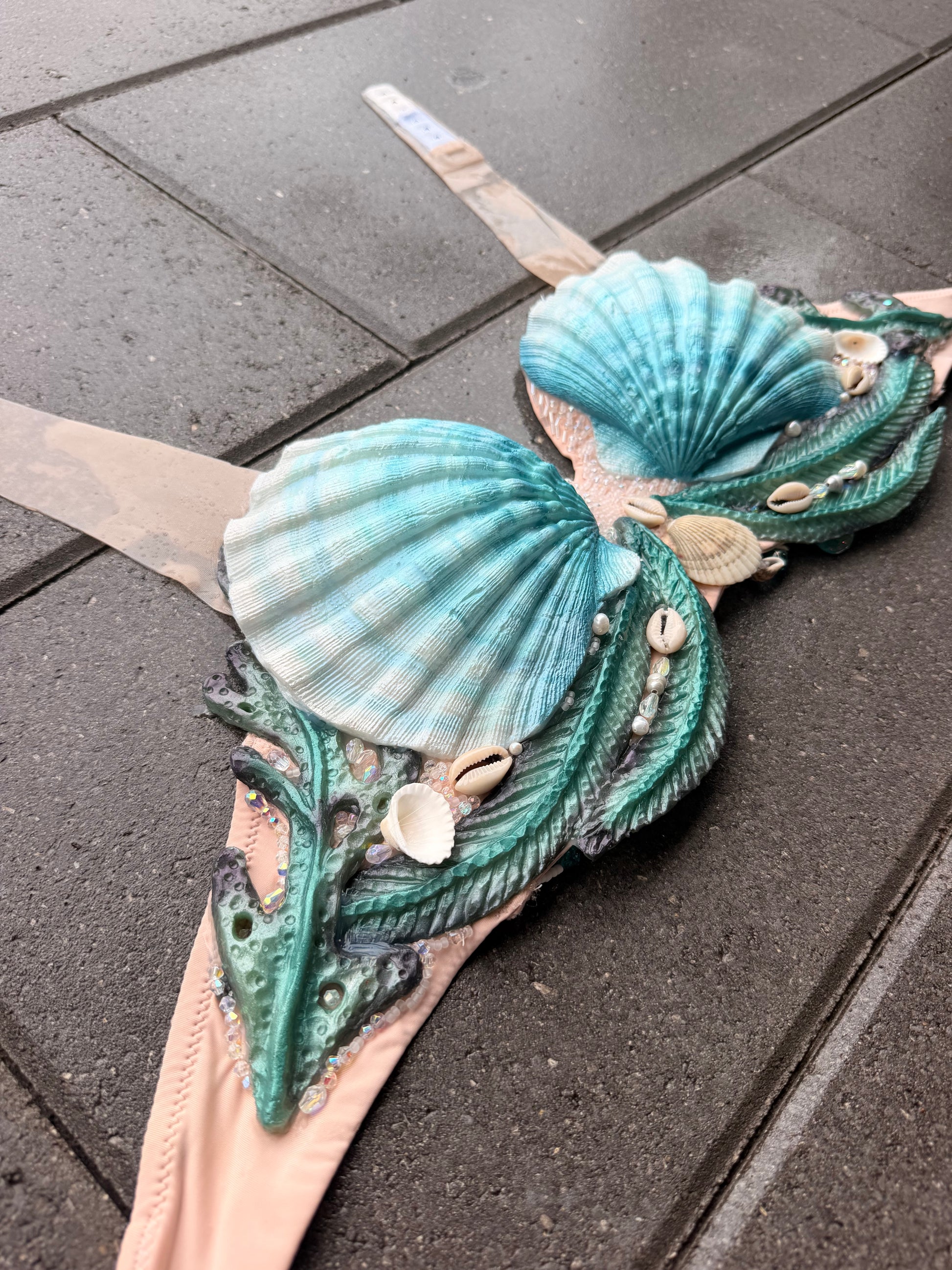 Pre-Made Teal Shell Beaded Mermaid Top – 36D or D cup D-ring tie back