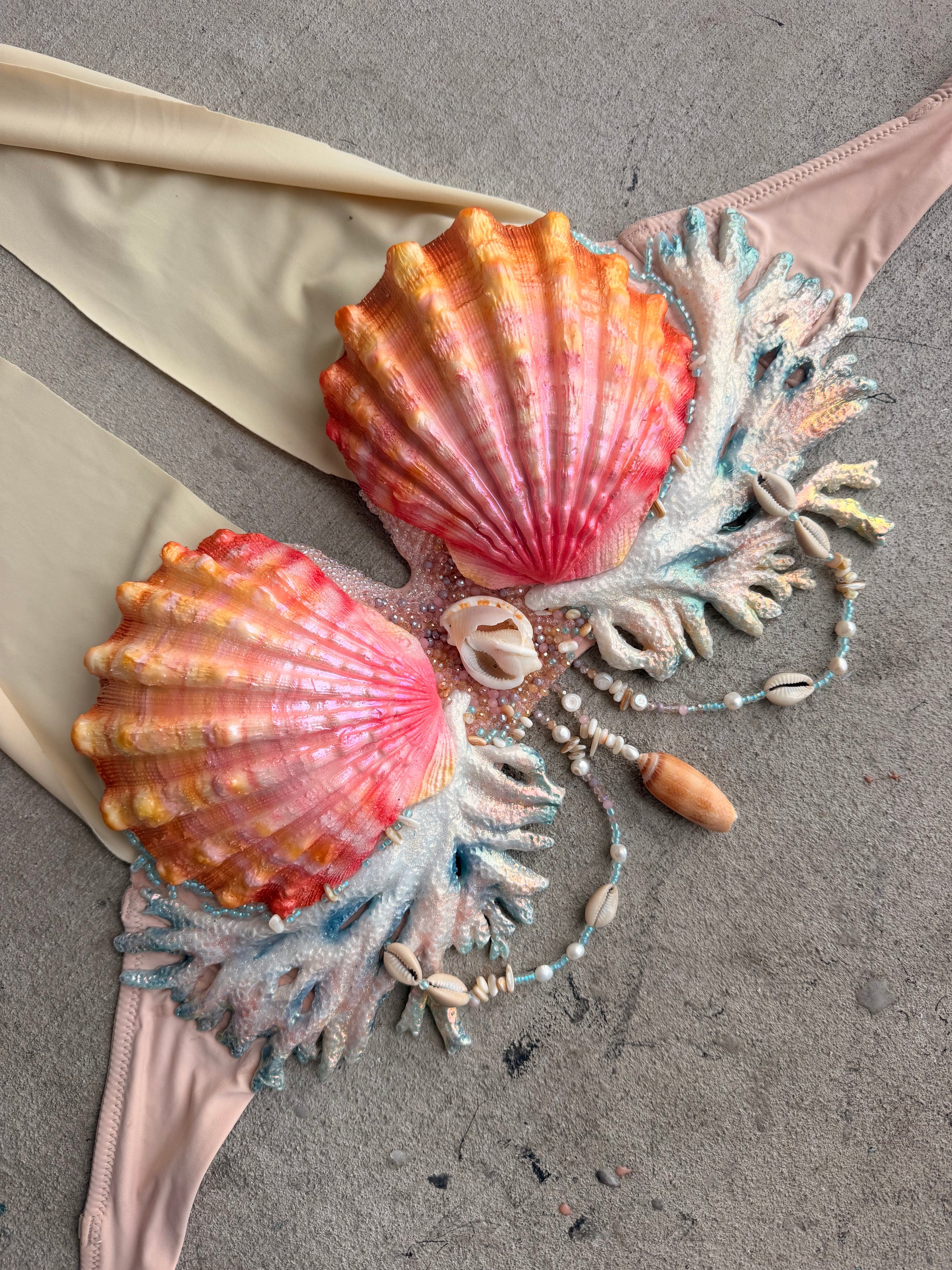 Pre-Made Coral Reef Mermaid Top – 36D | Keep Band or D-Ring Style Option